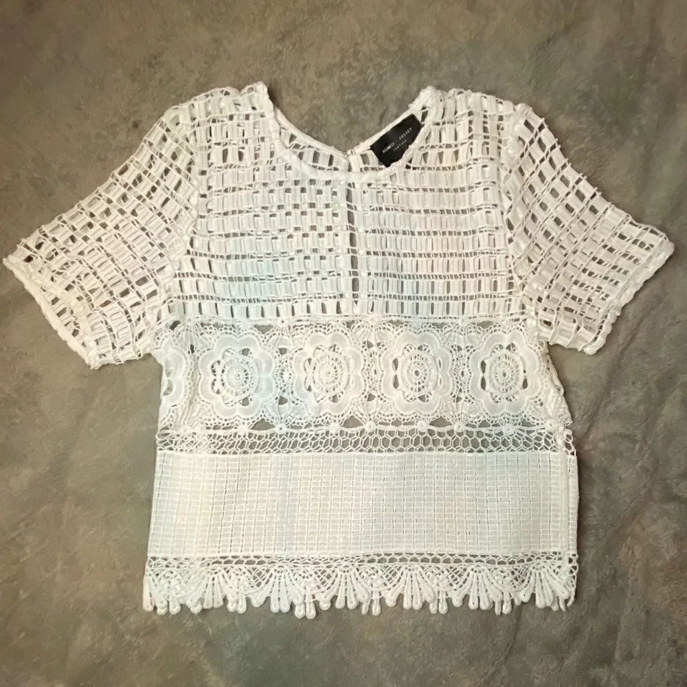 Romeo + Juliet Couture Crop with Eyelit Back